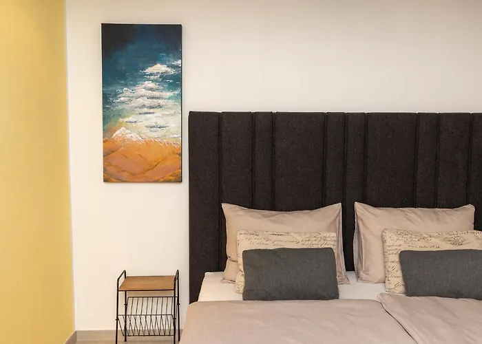 - Sweet Mayleen * Merano